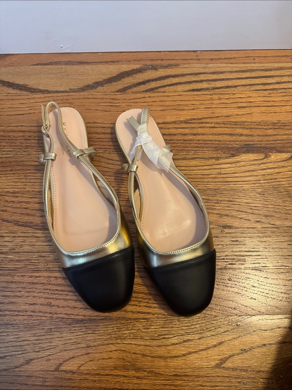 NIB Kayleen Black & Gold Slingback Flats Size 10 Runs Small